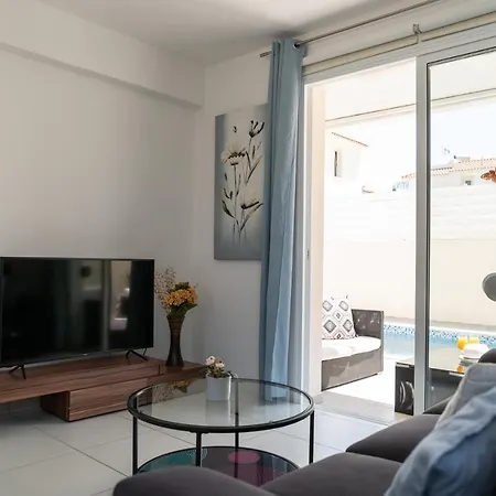 Villa Dafni Ekaterina 3 Bdrm Protaras