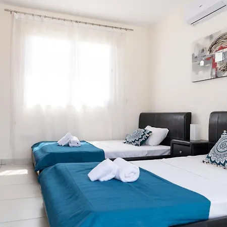 Villa Dafni Ekaterina 3 Bdrm *