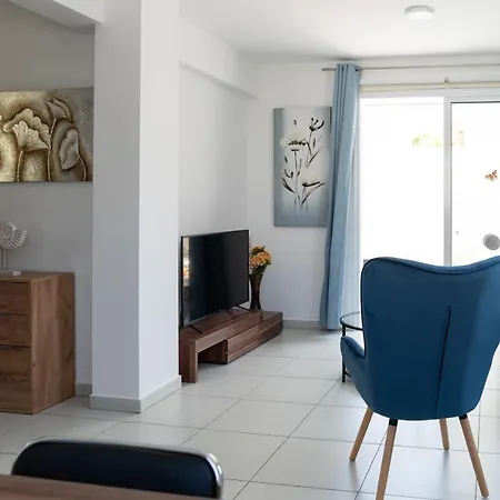 Dafni Ekaterina 3 Bdrm