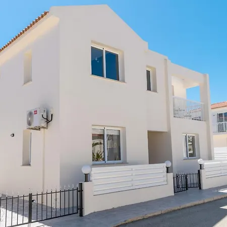 Dafni Ekaterina 3 Bdrm Βίλα *