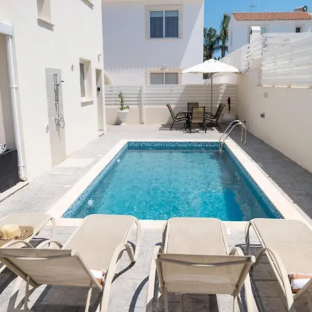 Dafni Ekaterina 3 Bdrm Βίλα *