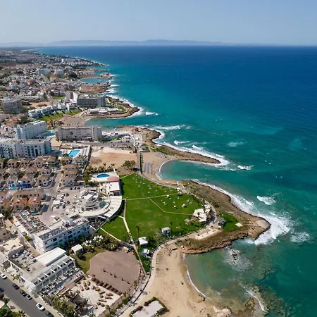 Dafni Ekaterina 3 Bdrm *