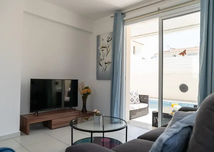 Villa Dafni Ekaterina 3 Bdrm Protaras