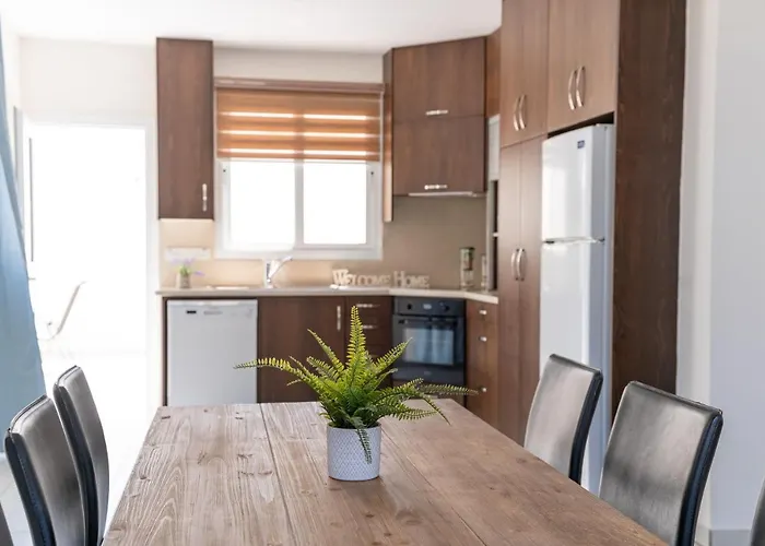 Dafni Ekaterina 3 Bdrm Villa Protaras