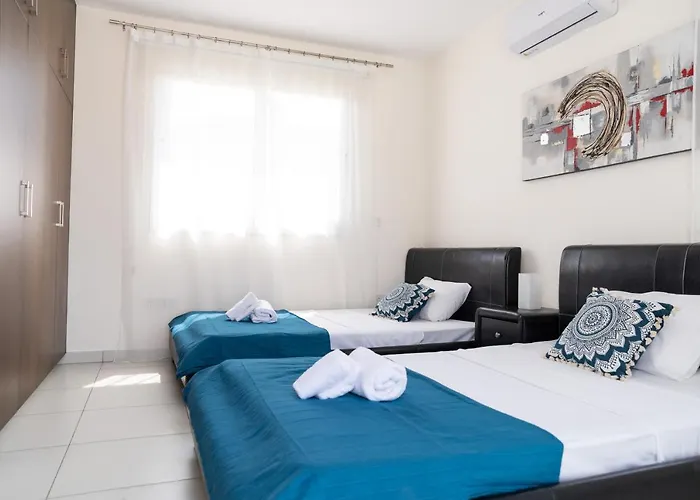 Villa Dafni Ekaterina 3 Bdrm *