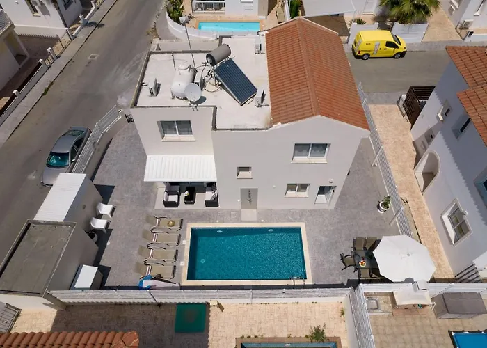 Dafni Ekaterina 3 Bdrm Villa