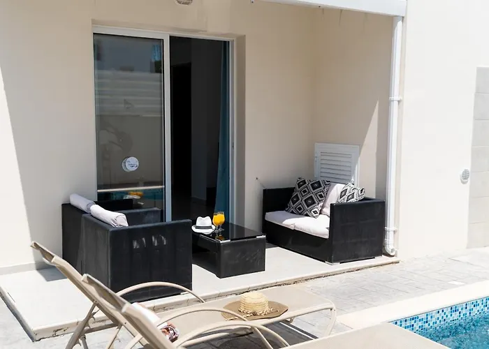 Dafni Ekaterina 3 Bdrm Villa